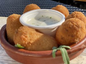 Kabeljauwkroketjes met remouladesaus 6 stk